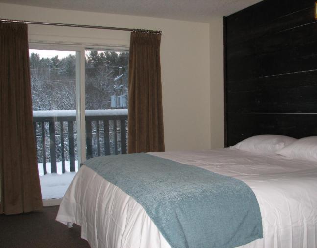 Pine Lodge Muskoka Χάντσβιλ Δωμάτιο φωτογραφία